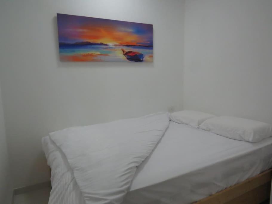 המקום ברותם Nahariya Bagian luar foto